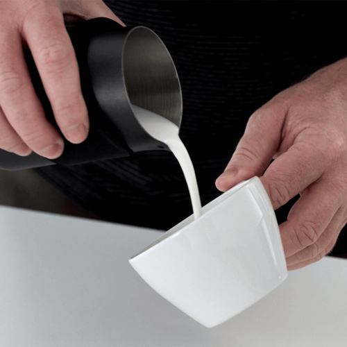 כד הקצפה וחימום חלב של סאבמינימאל ללא ידית Subminimal FlowTip Handleless