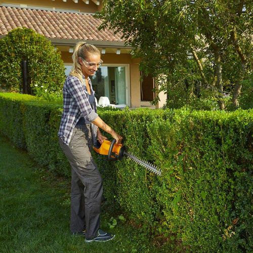 מגזמת נטענת HT 100e + סוללה 2 אמפר + מטען סטיגה