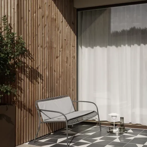 ספסל גן אפור עם ידיות YUA WIRE Lounge Sofa