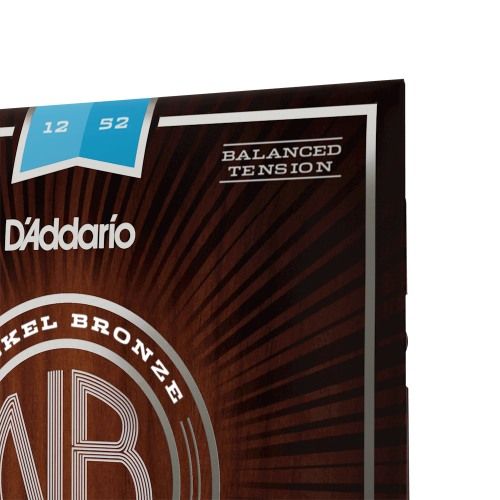 זוית נוספת D'Addario 12-52 Light Balanced Tension Acoustic Guitar Strings