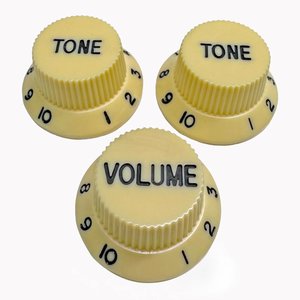 סט 3 כפתורים לגיטרה AX-LA482A501 AxLabs Strat-Style Knob Kit Aged White / Cream w/ Black Font