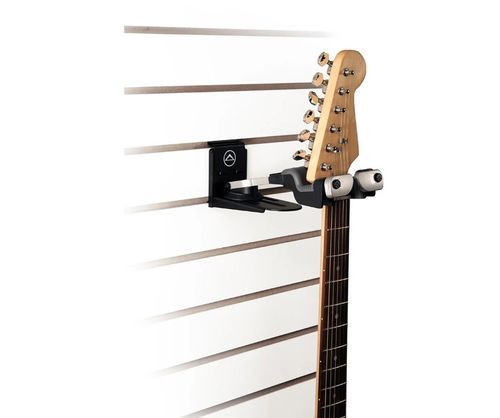זוית נוספת Ultimate Support GS-10 PRO Guitar Hanger 