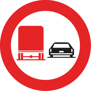 תמרור 422 אסור לרכב שמשקלו הכולל המותר עולה על 4 טון לעקוף או לעבור על פניו של רכב מנועי