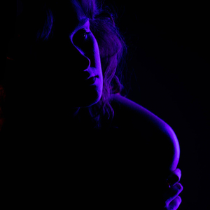 סדנת צילום בתאורה צבעונית 19.06.24 עם יגאל עמר