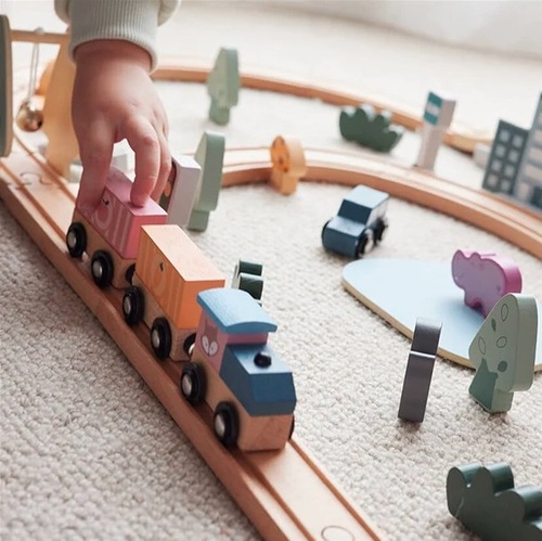 סט רכבת מעץ מלא 90 חלקים