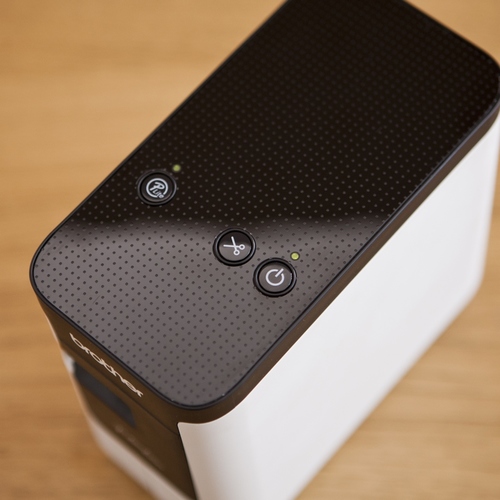 PT-P700 מדפסת תוויות משרדית מקצועית