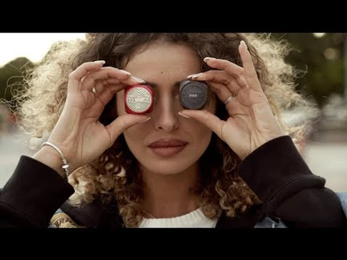 מיני רמקול בלוטוס Pizzi עוצמתי עם לחצן לצילום סלפי כסוף