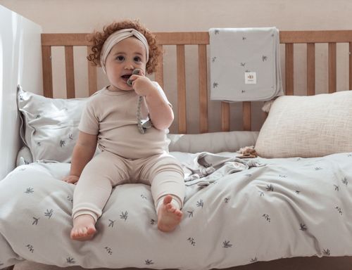 סט מצעים 3 חלקים לעריסת תינוק 100% כותנה ג'רזי מקולקציית BOHO בוהו - מנטה עלים