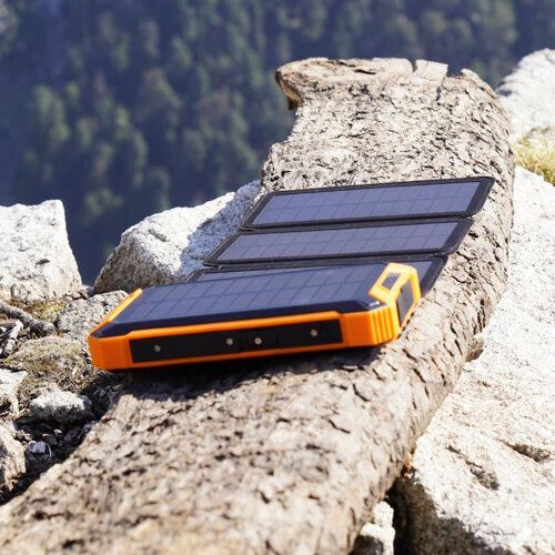 מטען נייד סולארי עוצמתי | סוללת גיבוי 20,000maH