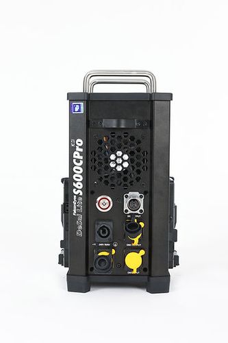 פנס לד מקצועי Falcon Eyes S600CPRO RGB