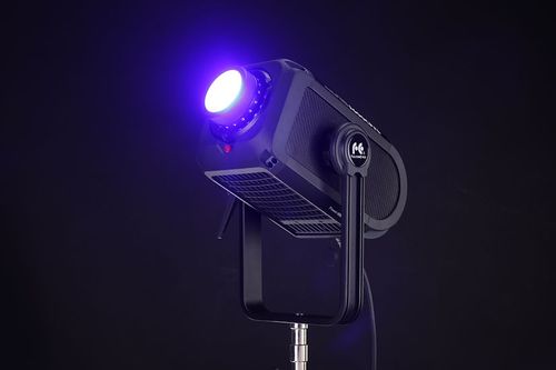 פנס לד מקצועי Falcon Eyes S600CPRO RGB