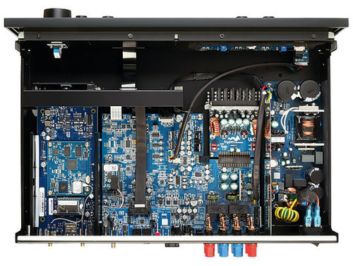 Nad C3050 inside
