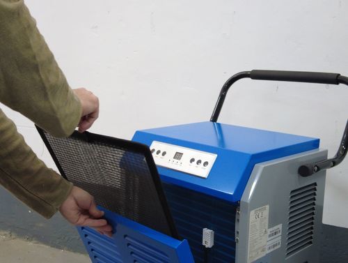 קולט לחות מקצועי מתכתי 90 ל/יממה SmartAir