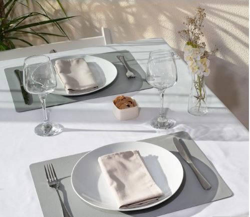 פלייסמט דו צדדי שחור/אפור בהיר LUNAR pvc placemat