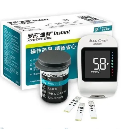 ערכה לבדיקת סוכר ACCU-CHEK