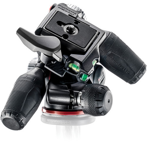 ראש חצובה Manfrotto XPRO תלת-כיווני עם פלטת שחרור מהיר 200PL-14