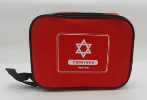 ערכת עזרה ראשונה | FIRST AID |