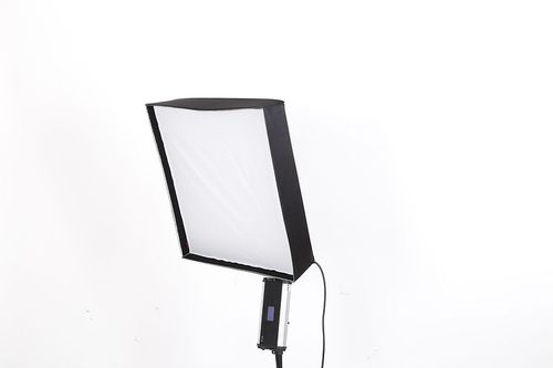 סופטבוקס וגריד לפנסי תאורה Falcon Eyes RX24