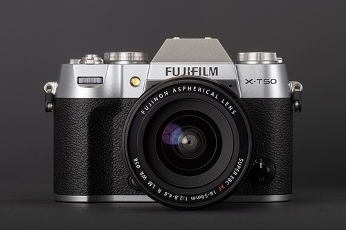 מצלמה FujiFilm FinePix X-T50 BODY-שמעוני