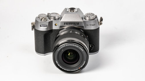 מצלמת FujiFilm FinePix X-T50+15-45