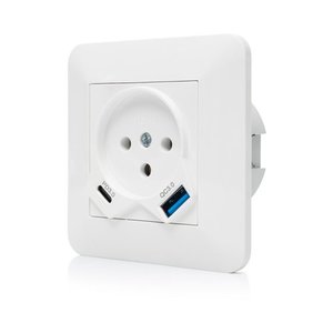  שקע כח עם מטען USB כפול מהיר TYPE C+A PD במארז בליסטר  