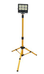 תאורה על עמוד 100W semicom