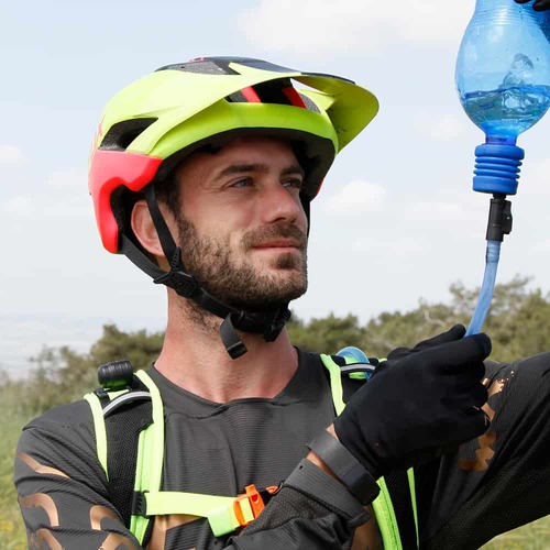 שלוקר שורש עם פתח מילוי נוסף נפח 3 ליטר Ultimate החדש