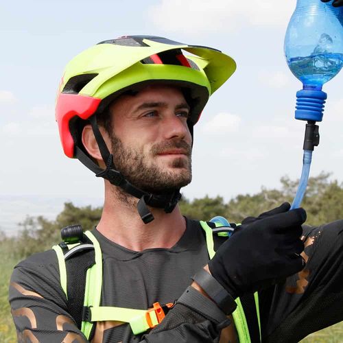 שלוקר שורש עם פתח מילוי נוסף נפח 2 ליטר Ultimate החדש