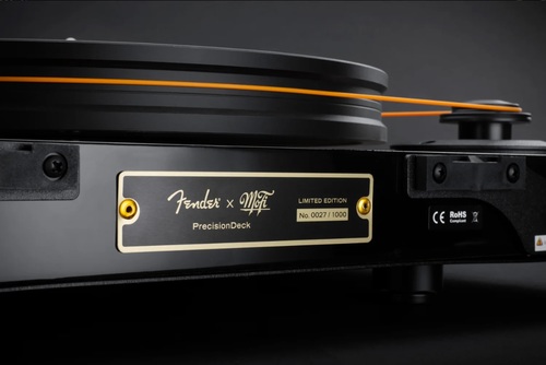 פטיפון Mofi – Fender X PrecisionDeck