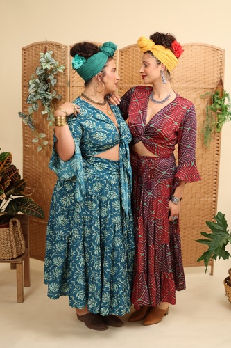 עליונית שפע plus size