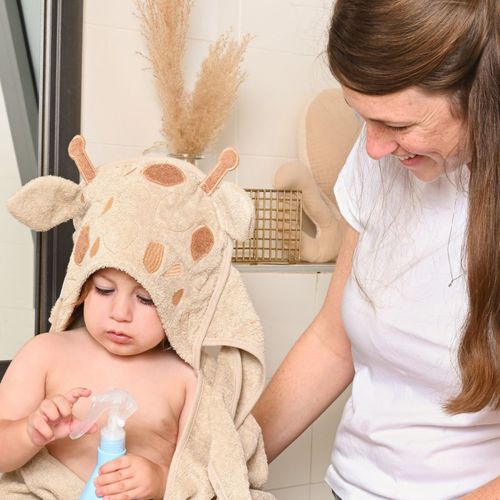 מגבת לתינוק עם כובע 100% כותנה - ג'ירפה