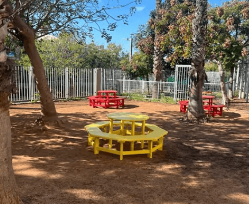  שולחן פיקניק מעוצב נוח לישיבה ל8 אנשים - גדול במיוחד