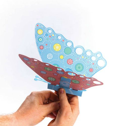 ערכת אומנות בנייר - פרפרים בצבעים