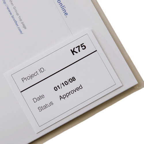 גליל סרט תוויות רציף מקורי של Brother - שחור על לבן, 62 מ``מ DK22212