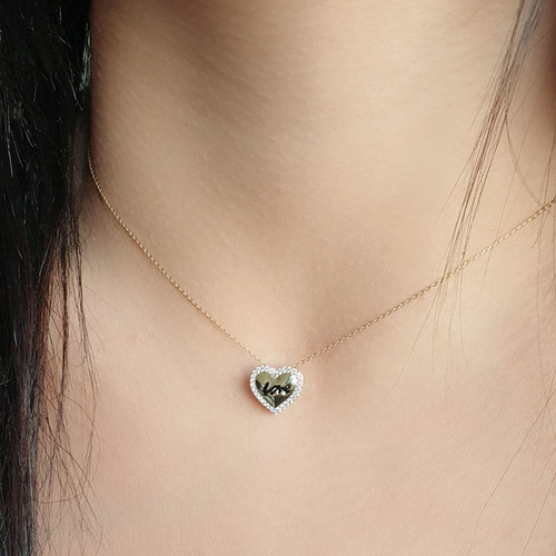 שרשרת תליון LOVE ויהלומים זהב 14K