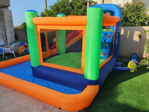 מתקן קפיצה מתנפח גדול עם מים המקפצה הרטובה Jumpy Jump מגלשה+משטח קפיצה+שכשוכית דגם W4034