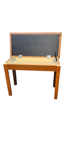 כסא פסנתר קלאסי בצבע חום PB-9 עם תא איחסון מבית LEGRAND