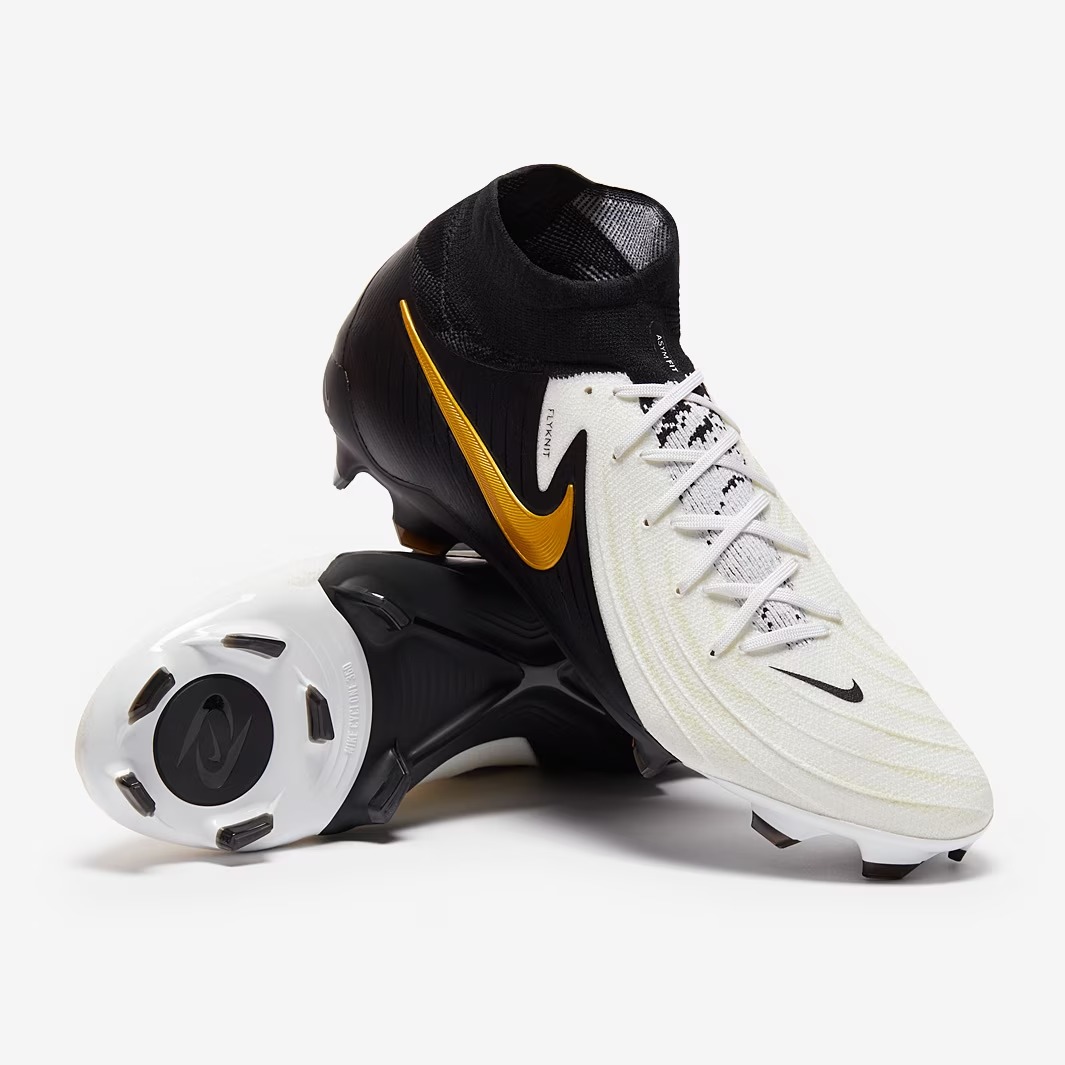 נעלי כדורגל חצי מקצועיות Nike Phantom LUNA II Pro
