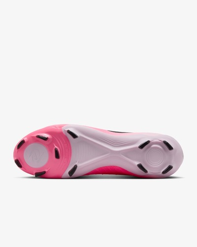 נעלי כדורגל חצי מקצועיות Nike Phantom GX II Pro