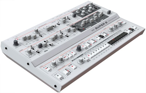 UDO Audio Super 6 Desktop_left side