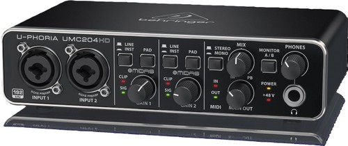 Behringer UMC204HD כרטיס קול