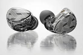 אוזניות IEM הדגל החדשות של FIIO עם 10 דרייברים BA דגם FIIO FA19