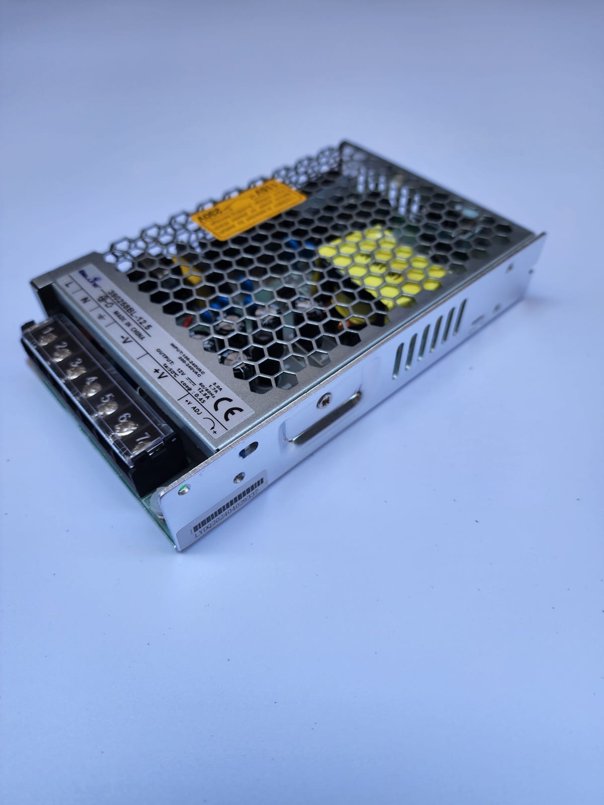 ספק כוח ממתג SLIM בזיווד מתכת 12VDC 12.5A LRS-150-12 