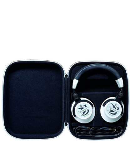 אוזניות DJ עם טווח תדרים רחב במיוחד Closed-back בטכנולוגיית S-Logic Plus