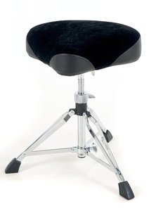 כיסא תופים מתכוונן עם מושב אופנוע מרופד PS-805162 בצבע שחור DT-410 סדרת BASIX מבית GEWA (Germany)