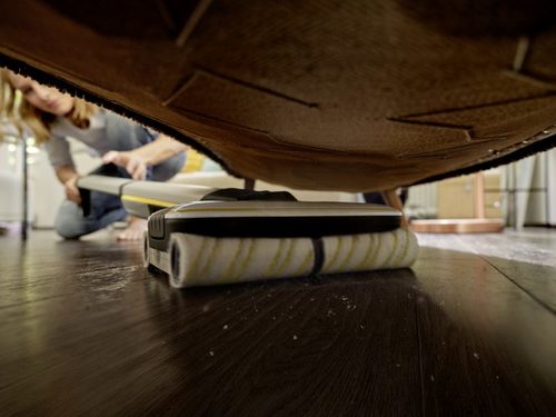 שואב אבק ושוטף רצפות יבש/רטוב אלחוטי לרצפות קשות FC7 CORDLESS PREMIUM 