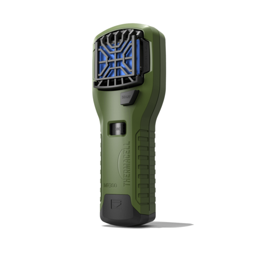 מכשיר דחיית יתושים נייד THERMACELL MR300 בצבע ירוק עם מיכל גז ו-3 טבליות דחייה, מספק הגנה יעילה בשטח 20 מ