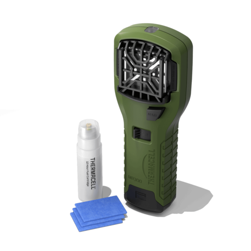 מכשיר דחיית יתושים נייד THERMACELL MR300 בצבע ירוק עם מיכל גז ו-3 טבליות דחייה, מספק הגנה יעילה בשטח 20 מ