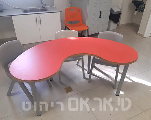 שולחן בננה