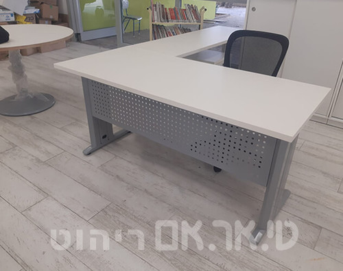 שולחן אלפא